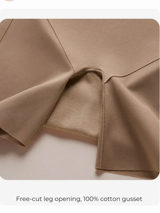 Bubble Ultra High-Rise Bike Shorts - Black - Picture 3 of 4